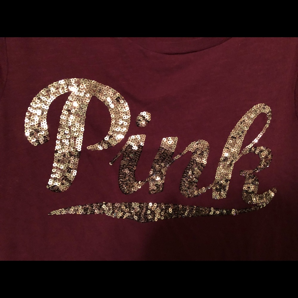 Maroon and printed T-shirt